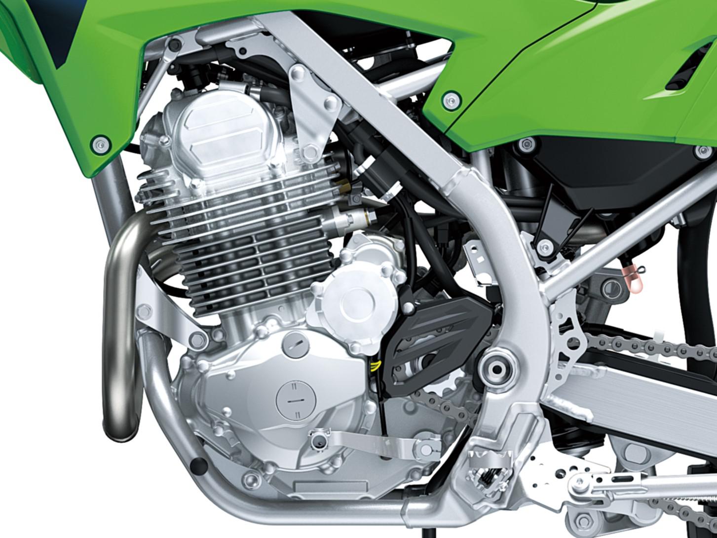 233 cm3 Fuel-Injected Engine with Improved Low-Mid Range & Balancer